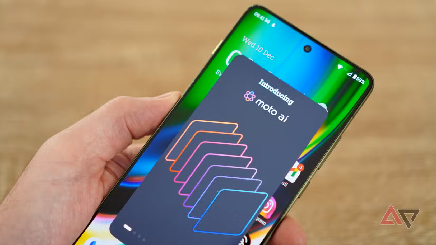 The Motorola Edge 70's Moto AI feature