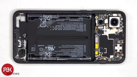 OnePlus 15R: Teardown βίντεο δείχνει έμφαση στην εύκολη επισκευή