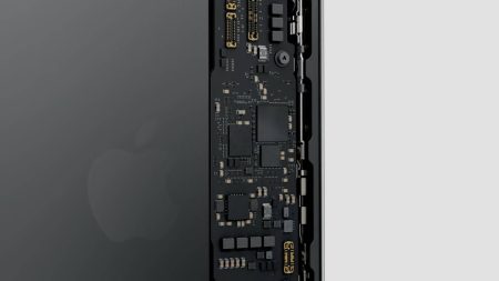 Η Apple προσκολλάται στη Samsung καθώς οι τιμές της RAM εκτινάσσονται στα ύψη