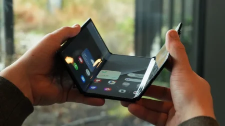 Η δοκιμή αντοχής του Galaxy Z TriFold δείχνει πόσες φορές μπορείτε να το διπλώσετε