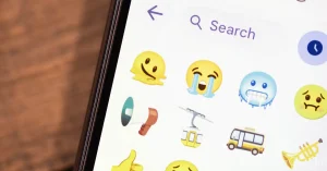 Το Google Pixel τροποποιεί τα σχέδια emoji για να ταιριάζουν καλύτερα με το iPhone [Gallery]
