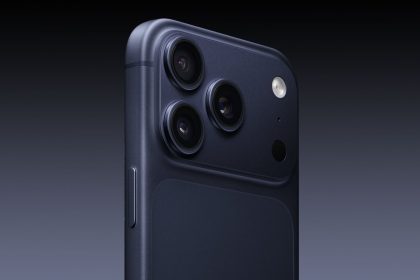 Οι χρήστες iPhone 17 Pro και Pro Max αναφέρουν στατικό θόρυβο των ηχείων κατά τη φόρτιση