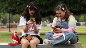 Μπορεί να υπάρχει ζωή χωρίς social media; Δείτε πώς όλος ο κόσμος παρακολουθεί τα παιδιά της Αυστραλίας! Μπορεί να υπάρχει ζωή χωρίς social media; Δείτε πώς όλος ο κόσμος παρακολουθεί τα παιδιά της Αυστραλίας!