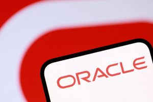 Σοκαριστικά Μηνύματα από την Oracle: Έρχεται το Χειρότερο Τρίμηνο από το 2001 για τη Μετοχή της!
