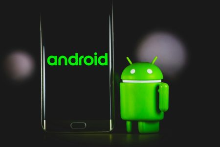 «Απατεώνες χτυπούν ξανά: Προστάτευσε το Android σου από τις νέες τεχνητές νοημοσύνης απάτες!» «Απατεώνες χτυπούν ξανά: Προστάτευσε το Android σου από τις νέες τεχνητές νοημοσύνης απάτες!»