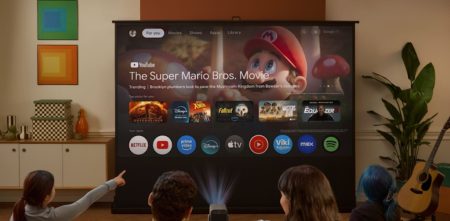 «Ανακαλύψτε τους Φορητούς Προβολείς TCL: Ο Απόλυτος Σύμμαχος για Προβολές στο Σπίτι σας Αυτόν τον Χειμώνα!»