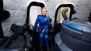 Απίστευτο: Ο πρώτος άνθρωπος σε αναπηρικό αμαξίδιο απογειώνεται στο Διάστημα!