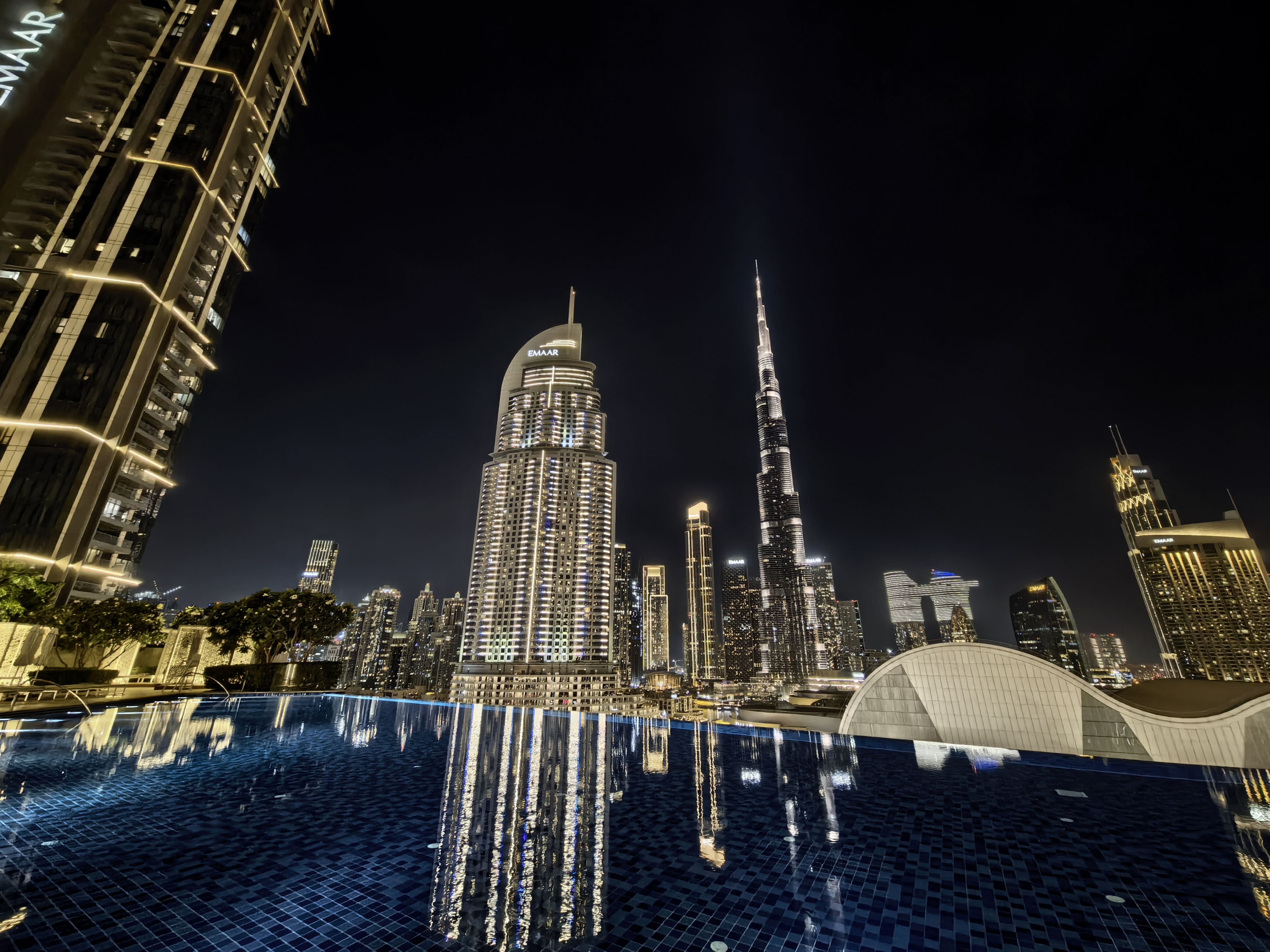 Χρησιμοποίησα το Mate X7 της Huawei για να τραβήξω φωτογραφίες από το ψηλότερο κτήριο στον κόσμο και είμαι πεπεισμένος ότι αυτό το πτυσσόμενο έχει τις καλύτερες κάμερες Δοκιμή κάμερας Huawei Mate X7 στο Ντουμπάι