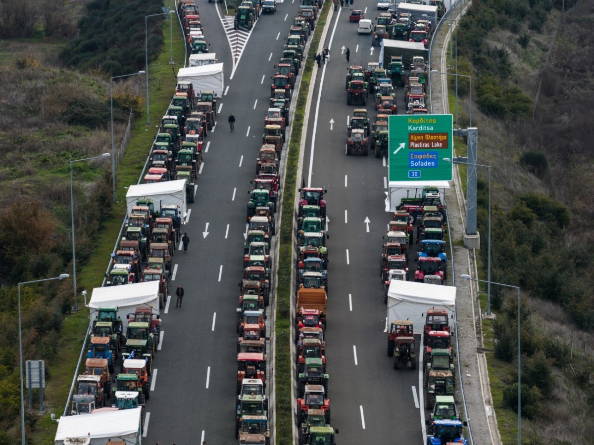 Αγρότες σε Πυρετό Κινητοποιήσεων: Τι Ετοιμάζουν για το Μεγαλύτερο Ξέσπασμα!
