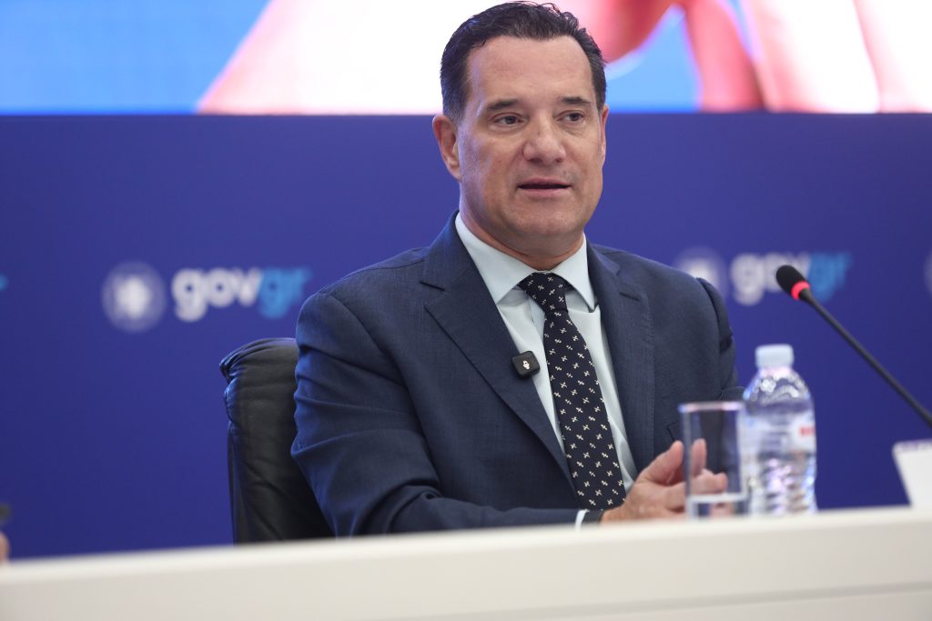 Ανακαλύψτε το MyHealthApp: Ο Προσωπικός Υγειονομικός Βοηθός που Αλλάζει τον Τρόπο που Φροντίζετε την Υγεία σας! Προσωπικός Βοηθός Υγείας Πολίτη: Το MyHealthApp που «πηγαίνει την υγεία μπροστά»