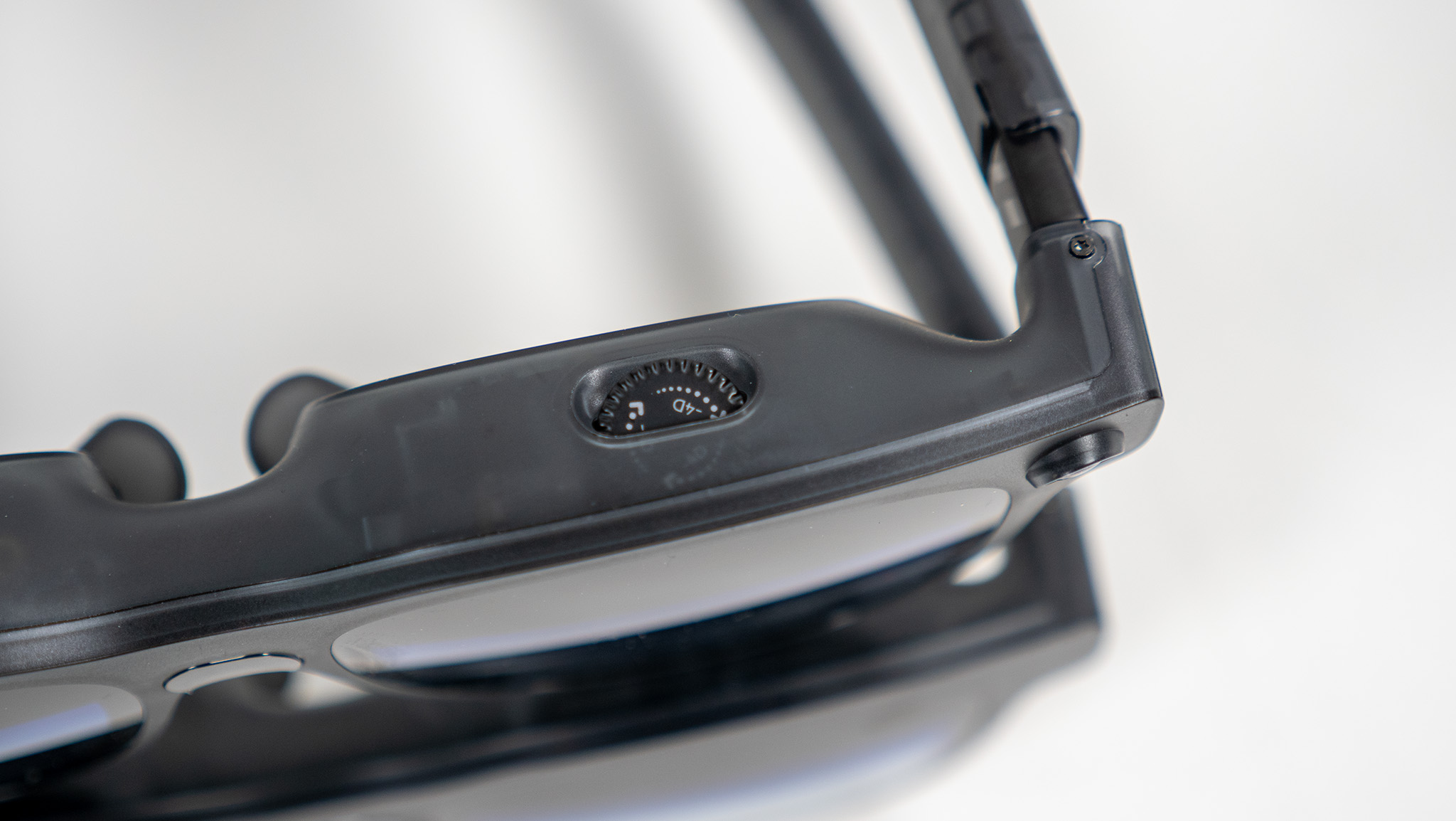 Τα γυαλιά Viture Luma Ultra είναι ομολογουμένως λίγο απογοητευτικά προς το παρόν, αλλά μια έκπληξη Cyberpunk συνεργασίας και η υπόσχεση για περισσότερο χωρικό περιεχόμενο σημαίνει ότι σύντομα θα είναι ένα πραγματικά φονικό ζευγάρι έξυπνων γυαλιών Ρυθμίσεις διόπτρας Viture Luma Ultra