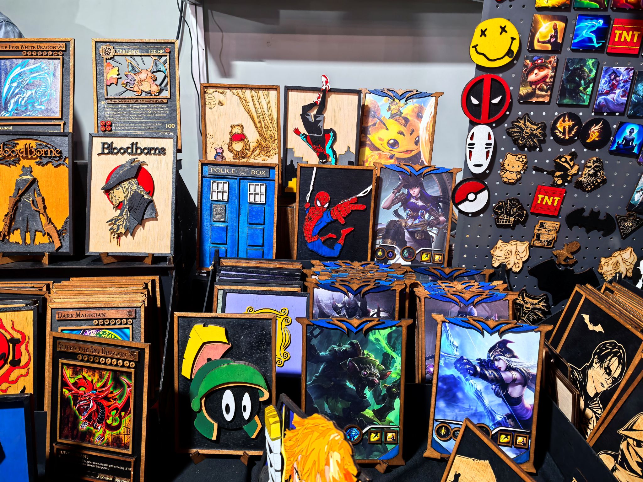 Αθήνα, ετοιμαστείτε! Το AthensCon 2025 φέρνει τον παλμό της pop culture στο Φάληρο για μια μοναδική δεκαετία! AthensCon 2025