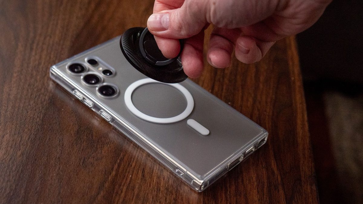 Η διαρροή φορτιστή Samsung Qi2 υποδηλώνει ότι ένας αντίπαλος του MagSafe θα μπορούσε επιτέλους να έρθει στο Galaxy S26