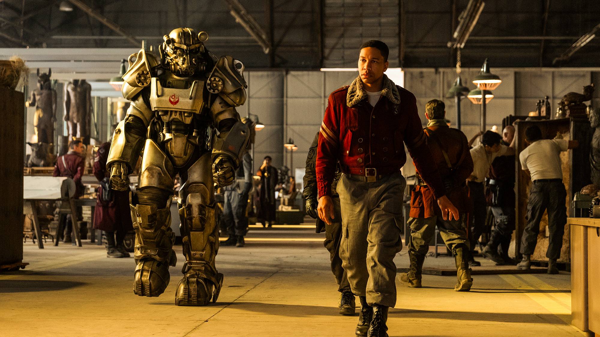 Μέσα ο Άαρον Μότεν "Fallout" 2η σεζόν πρώτη ματιά στο Prime Video