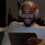 Το Beats Studio Pro έχει ενεργή ακύρωση θορύβου, διάρκεια ζωής μπαταρίας 40 ωρών, άνετα ακουστικά και ήχο σε επίπεδο πλατίνας, όλα με έκπτωση 49% στο Amazon