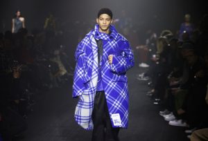 Αποκαλύπτοντας τη Βρετανική Πολυτέλεια: Πώς η Αυθεντικότητα και η Τοπική Παραγωγή Σηματοδοτούν την Επανεξέλιξη του Made in Britain!