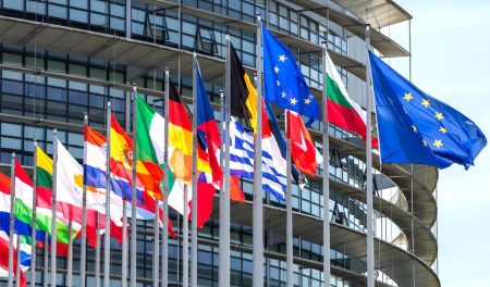 «Σύνοδος Κορυφής στην EE: Η «επικίνδυνη» μάχη για τα ρωσικά περιουσιακά στοιχεία που θα αλλάξει τα πάντα!» «Σύνοδος Κορυφής στην EE: Η «επικίνδυνη» μάχη για τα ρωσικά περιουσιακά στοιχεία που θα αλλάξει τα πάντα!»