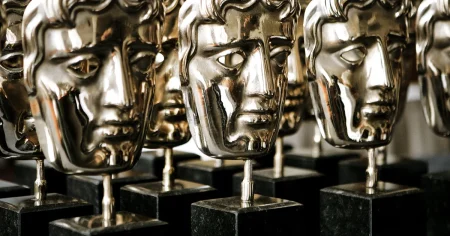 Το BAFTA επιτυγχάνει τρεις στόχους διαφορετικότητας που έχουν τεθεί το 2020 σε ταινίες, τηλεόραση και παιχνίδια Το BAFTA επιτυγχάνει τρεις στόχους διαφορετικότητας που έχουν τεθεί το 2020 σε ταινίες, τηλεόραση και παιχνίδια