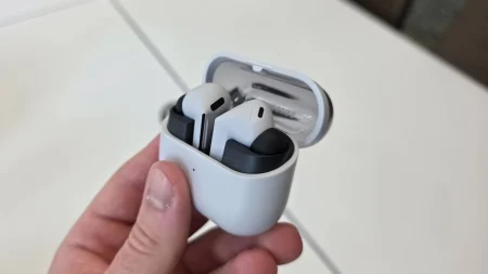 Η εφαρμογή Galaxy Buds κολλάει συχνά; Η Samsung κυκλοφόρησε μια επιδιόρθωση Η εφαρμογή Galaxy Buds κολλάει συχνά; Η Samsung κυκλοφόρησε μια επιδιόρθωση