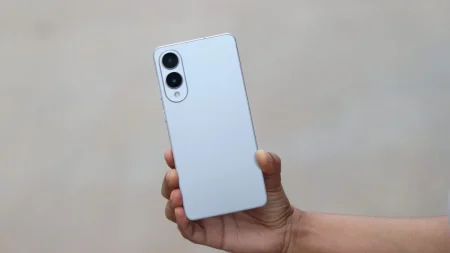 Τα τηλέφωνα Samsung ενδέχεται να σας επιτρέπουν να βλέπετε εφαρμογές που παρακολουθούν την τοποθεσία σας Τα τηλέφωνα Samsung ενδέχεται να σας επιτρέπουν να βλέπετε εφαρμογές που παρακολουθούν την τοποθεσία σας