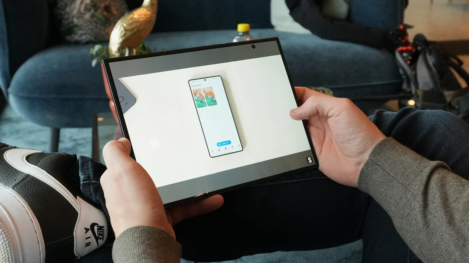 Samsung Galaxy Z TriFold: Όλα όσα πρέπει να γνωρίζετε galaxy z trifold youtube sammobile