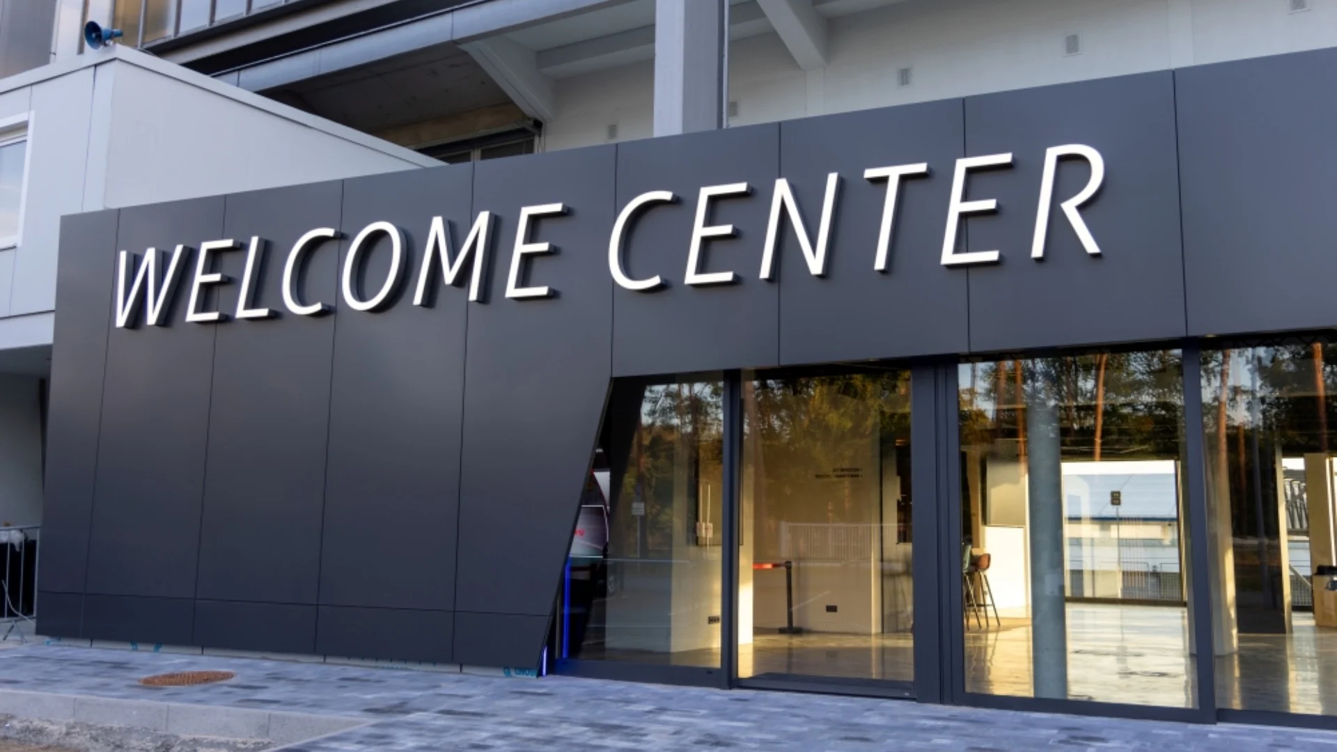 Η πίστα αγώνων Hockenheimring Baden-Württemberg σηματοδοτεί το κέντρο υποδοχής της Samsung