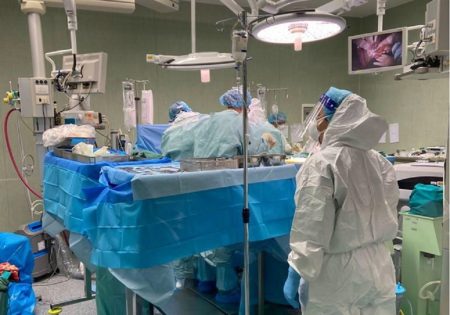 «Συναρπαστικές 8+ ώρες: Η επαναστατική μεταμόσχευση με Ελληνίδα δότρια που συγκλονίζει το Τορίνο!» «Συναρπαστικές 8+ ώρες: Η επαναστατική μεταμόσχευση με Ελληνίδα δότρια που συγκλονίζει το Τορίνο!»