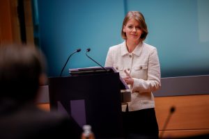 Ανατροπή! Norges Bank Κρατά Τα Επιτόκια Σταθερά – Μήνυμα για Σοκ Μείωσης το 2026! Ανατροπή! Norges Bank Κρατά Τα Επιτόκια Σταθερά - Μήνυμα για Σοκ Μείωσης το 2026!