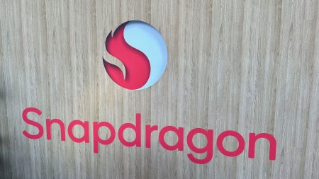 Η Qualcomm διπλασιάζεται με δύο τσιπ Snapdragon για τη νέα εποχή mid-range Η Qualcomm διπλασιάζεται με δύο τσιπ Snapdragon για τη νέα εποχή mid-range