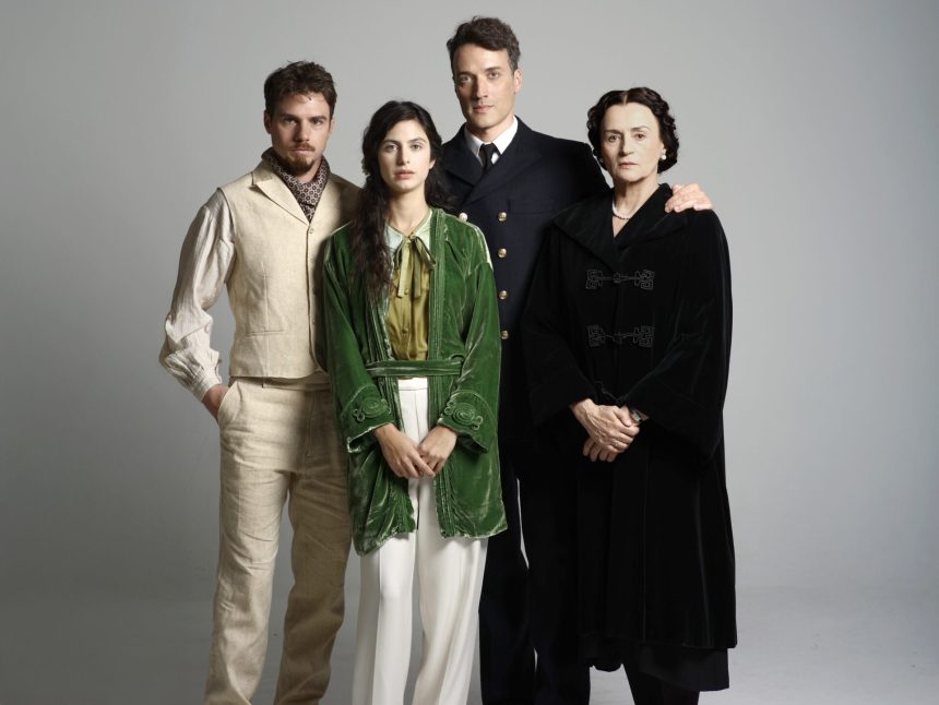 Νέα Χρονιά με τα πρώτα δύο επεισόδια της σειράς της ΕΡΤ «Η μεγάλη χίμαιρα» την Πέμπτη 1η Ιανουαρίου 2026, στις 00:01, στο ERTFLIX - Τυπολογίες