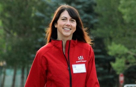 Σοκάρουν οι δωρεές της ΜακΚένζι Σκοτ Μπέζος το 2025 – Έσπασε όλα τα ρεκόρ στην φιλανθρωπία! Σοκάρουν οι δωρεές της ΜακΚένζι Σκοτ Μπέζος το 2025 – Έσπασε όλα τα ρεκόρ στην φιλανθρωπία!