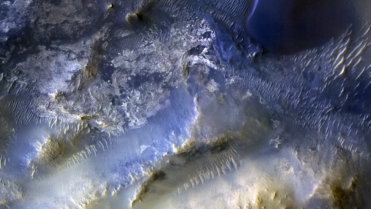 Το Mars Reconnaissance Orbiter της NASA τράβηξε την 100.000η φωτογραφία Το Mars Reconnaissance Orbiter της NASA τράβηξε την 100.000η φωτογραφία