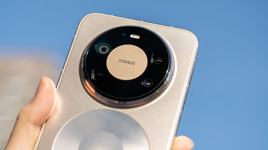 Η σειρά Huawei Mate 80 φέρεται να ξεπέρασε το Xiaomi 17 στον πόλεμο πωλήσεων Η σειρά Huawei Mate 80 φέρεται να ξεπέρασε το Xiaomi 17 στον πόλεμο πωλήσεων