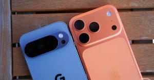 Ο κάτοχος του iPhone 14 Pro αλλάζει στο Pixel 10 Pro XL και δεν χάνει τίποτα