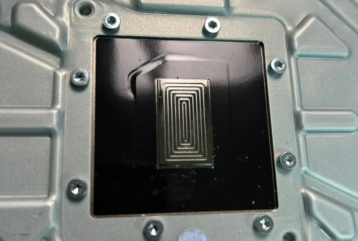 «Σοκ! Η Sony Αποκαλύπτει Επαναστατική Αναβάθμιση στο Σύστημα Ψύξης του PlayStation 5 Slim!» «Σοκ! Η Sony Αποκαλύπτει Επαναστατική Αναβάθμιση στο Σύστημα Ψύξης του PlayStation 5 Slim!»