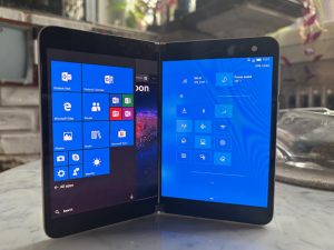 Χαμένες επιφάνειες υλικολογισμικού Windows 10 Andromeda για πρώτης γενιάς Duo Χαμένες επιφάνειες υλικολογισμικού Windows 10 Andromeda για πρώτης γενιάς Duo