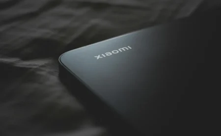 Απίστευτο! Η Xiaomi φέρνει το πιο λεπτό τηλέφωνο με μπαταρία 10.000mAh – έτοιμοι να το γνωρίσετε;