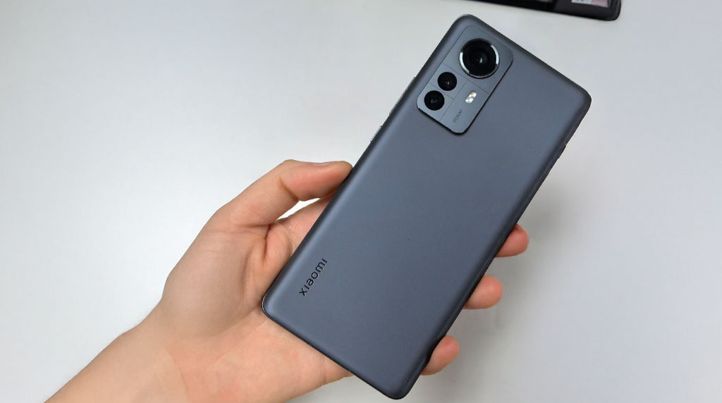 Εκατομμύρια τηλέφωνα Xiaomi θα χάσουν την υποστήριξη ενημερώσεων το 2026 2 Κυκλοφόρησε η ενημέρωση του Xiaomi 12 Pro HyperOS 2 Global EEA