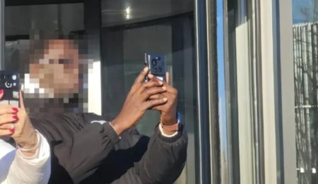 Διέρρευσε: Το Xiaomi 17 Ultra διαθέτει κάμερα περισκοπίου 200MP Διέρρευσε: Το Xiaomi 17 Ultra διαθέτει κάμερα περισκοπίου 200MP