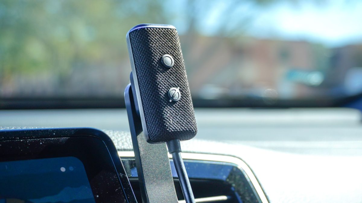 «Ανακάλυψα το Alexa+ και δεν πιστεύετε πόσο άλλαξε την οδήγησή μου – το Echo Auto έγινε απαραίτητο!»