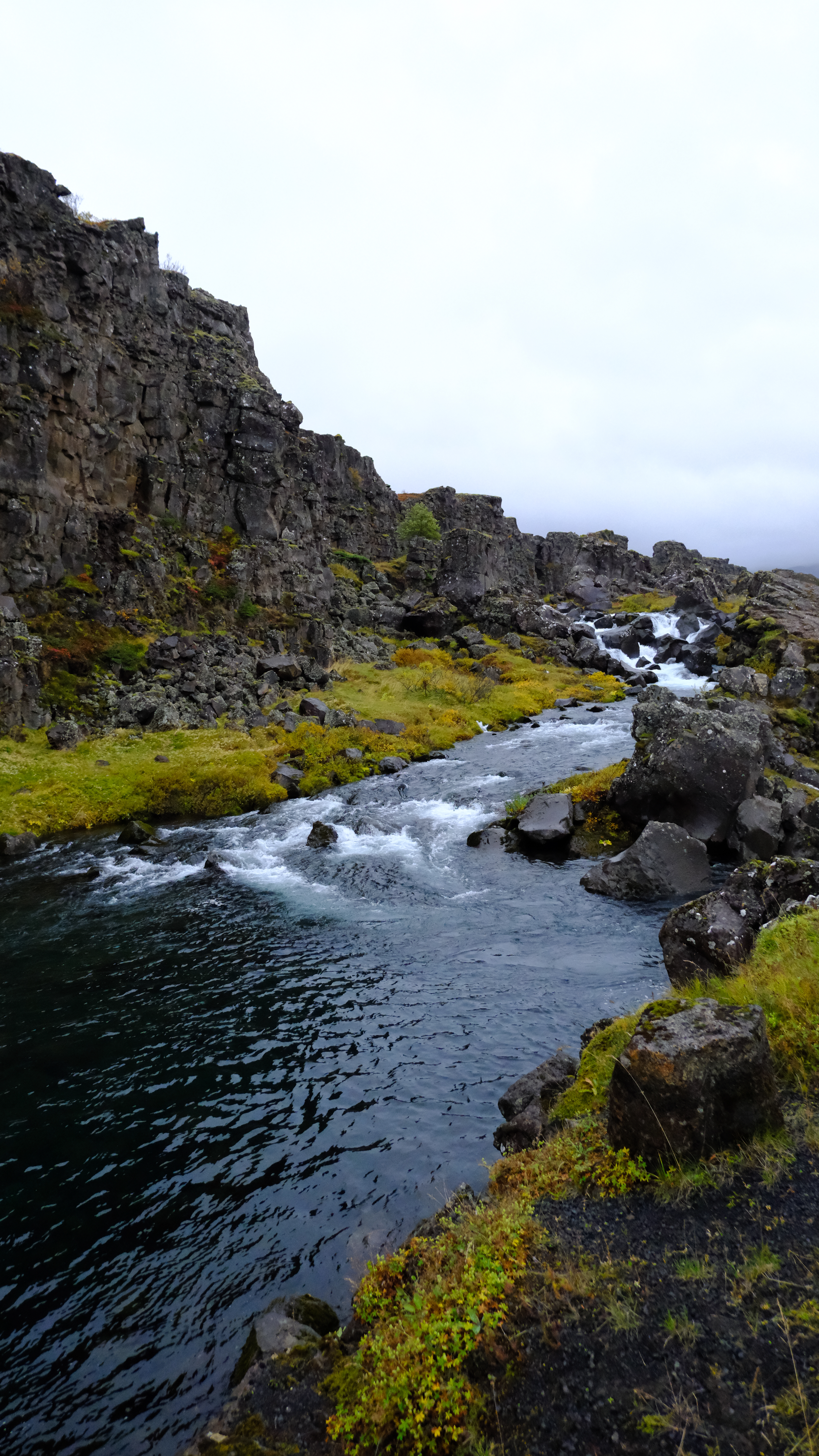 Μια φωτογραφία της Ισλανδίας τραβηγμένη σε μια κάμερα χωρίς καθρέφτη Fujifilm X-T50