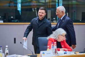 «Ζελένσκι: Μόνο οι ΗΠΑ μπορούν να δαμάσουν τη Ρωσία – Ανατροπές στην Ουκρανία!»