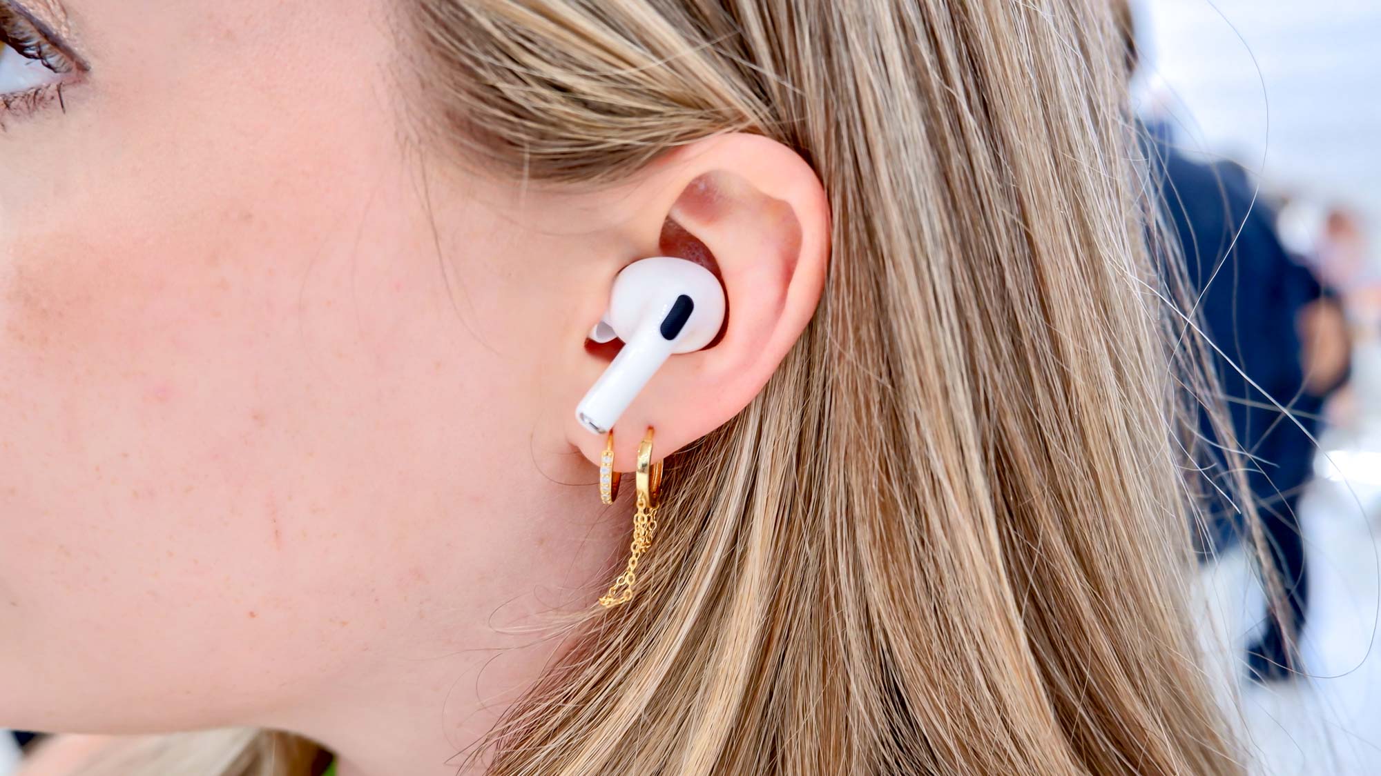 «Ανακάλυψα το Μυστικό που Αλλαγήσε τα Πάντα: Πώς το Ba του 2022 Έγινε η Καλύτερη Αγορά του 2025!» AirPods Pro 2