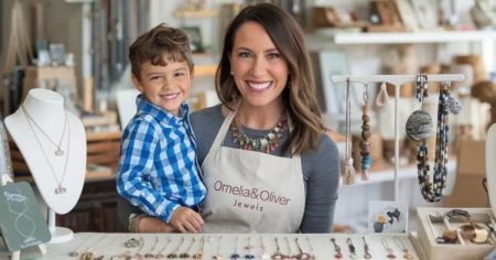 «Ανακαλύψτε πώς ψεύτικα AI καταστήματα και παραπλανητικές διαφημίσεις «πνίγουν» το Facebook!» «Ανακαλύψτε πώς ψεύτικα AI καταστήματα και παραπλανητικές διαφημίσεις «πνίγουν» το Facebook!»