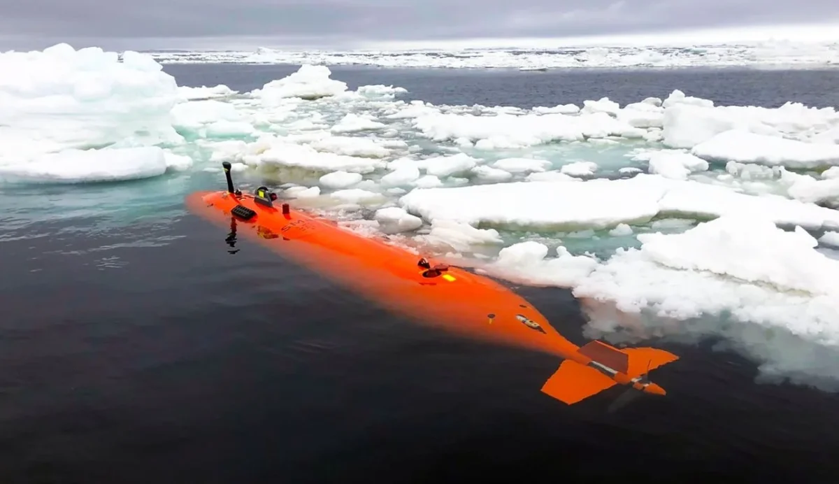 «ΣΥΓΚΛΟΝΙΣΤΙΚΟ: Υποβρύχιο αποκαλύπτει ΜΥΣΤΗΡΙΩΔΕΣ δομές στην Ανταρκτική πριν... χαθεί το σήμα!»