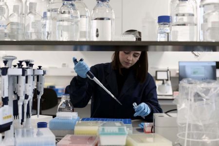 Πώς θα κερδίσει η ελληνική αγορά τεχνολογίας το επικίνδυνο στοίχημα των 13,5 δισ.; Τα μυστικά και τα αγκάθια που πρέπει να προσέξετε! Πώς θα κερδίσει η ελληνική αγορά τεχνολογίας το επικίνδυνο στοίχημα των 13,5 δισ.; Τα μυστικά και τα αγκάθια που πρέπει να προσέξετε!