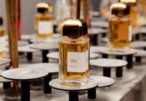 Κίνα: Οι Μυστικές Συμφωνίες που Επαναστατούν την Αγορά Ομορφιάς!