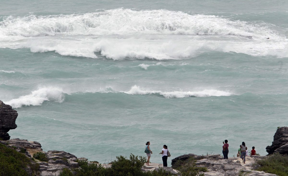 «Ανακαλύφθηκε το Ανεξήγητο Μυστικό του Τριγώνου των Βερμούδων: Η Θάλασσα Κρύβει Κάτι που Θα Σας Αφήσει Άφωνους!» «Ανακαλύφθηκε το Ανεξήγητο Μυστικό του Τριγώνου των Βερμούδων: Η Θάλασσα Κρύβει Κάτι που Θα Σας Αφήσει Άφωνους!»