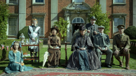 Ανακαλύψτε Πώς να Παρακολουθήσετε το "A Ghost Story for Christmas: The Room in the Tower" ΕΝΤΕΛΩΣ ΔΩΡΕΑΝ!