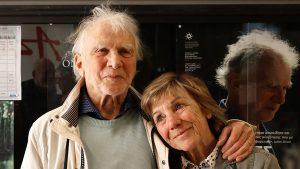 Μην το Χάσεις! Πρεμιέρα για την Πολυβραβευμένη Συμπαραγωγή της Cosmote TV — Δες Πρώτος Όλα τα Αποκαλυπτικά Στοιχεία! Μην το Χάσεις! Πρεμιέρα για την Πολυβραβευμένη Συμπαραγωγή της Cosmote TV — Δες Πρώτος Όλα τα Αποκαλυπτικά Στοιχεία!